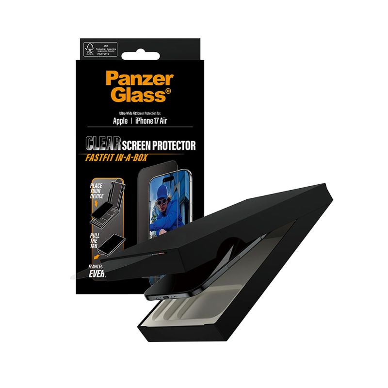 Folie pentru iPhone 17 Air - PanzerGlass® Ultra-Wide Fit Screen Protector w. FASTFIT IN-A-BOX - Black